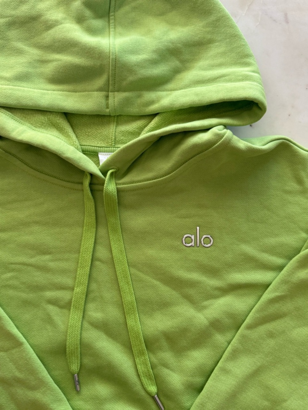 Alo Yoga Neon Green Hoodie – Size M – NEW Never Worn
